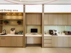 -龙格亲子游泳·水育早教运动中心(绿城店)