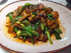 回锅肉-初蓉丨遇见新川菜(亲贤街荣耀店)