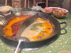 -五里关火锅(上海鑫耀·光环Live店)