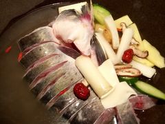 原味原汁锅-鲜潭蒸汽石锅鱼(五道口购物中心店)