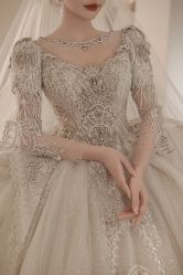 -艾米丽婚纱礼服
