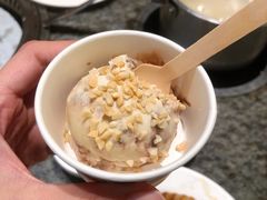哈根达斯冰淇淋-钱小奴海鲜自助餐厅(杭州新天地店)