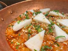 铜锅饵块油焖鸡-一坐一忘云南菜(卓悦中心)