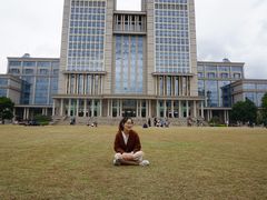 -复旦大学光华楼