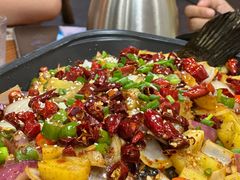 -重庆万州烤鱼(鼎好鱼餐饮临港宝龙店)