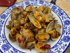 -江城燕子大排档(江汉路步行街店)