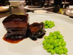 鲍鱼红烧肉-杭州西子湖四季酒店·金沙厅