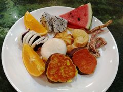 -吐哈石油大厦六鼎毡房民族特色餐厅