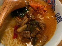 泡菜牛肉炒乌冬面-小池屋创意料理