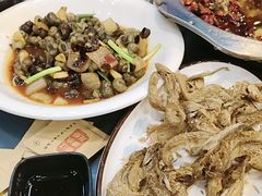 -老鄞江清水龙虾•赵赵家(江北店)