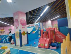 -孩子王童乐园(鹏瑞利青羊广场店)