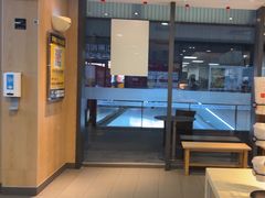 -麦当劳(三亚凤凰机场店)