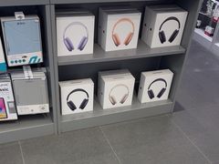 -Apple授权专营店(宝山万达店)