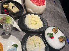-德天肥牛海鲜火锅(城西银泰店)