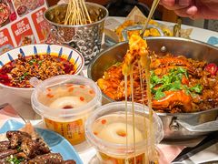 -黄记煌三汁焖锅(新佳丽江汉路店)