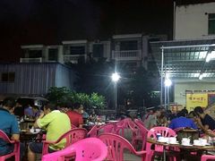 大堂-霞姐屯昌枫木香草鸭店(海螺店)
