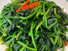 -巴依老爷新疆美食(牡丹园店)