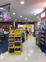 -玩具反斗城(正大广场店)