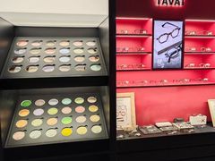 -肆兮眼镜·蔡司·徕卡战略合作店(大坪店)