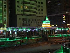 景点-俄罗斯河园