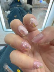 -爱美丽科技美肤中心