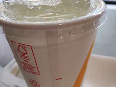-麦当劳(静安寺店)