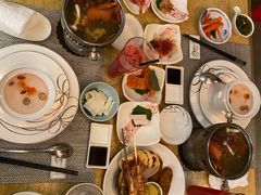 -雍和会海鲜姿造自助(湖东路店)