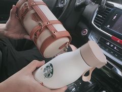 秋日圆筒包-星巴克(浙江省人民医院店)