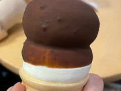 双球巧克力蛋筒-DQ·蛋糕·冰淇淋(金桥店)