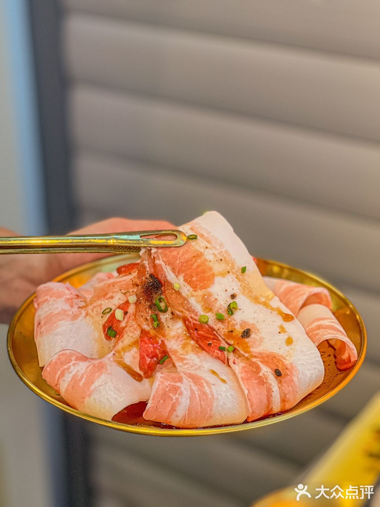 正宗朝鲜风味烤肉，现在3.8折就可以吃到啦！
