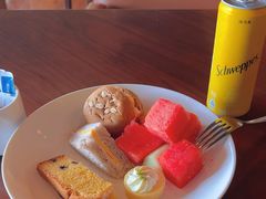 -上海龙之梦万丽酒店