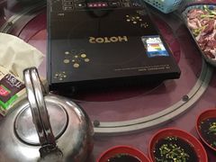 -香猪美食(中心店)