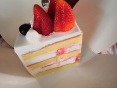 -新利香西饼店(惠友超市店)