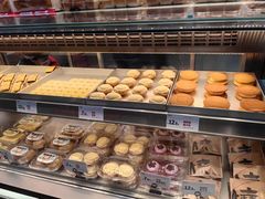 -读酥世家(松江新城地铁站店)