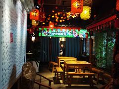 -头上红煨盐鸡·非遗院子餐厅