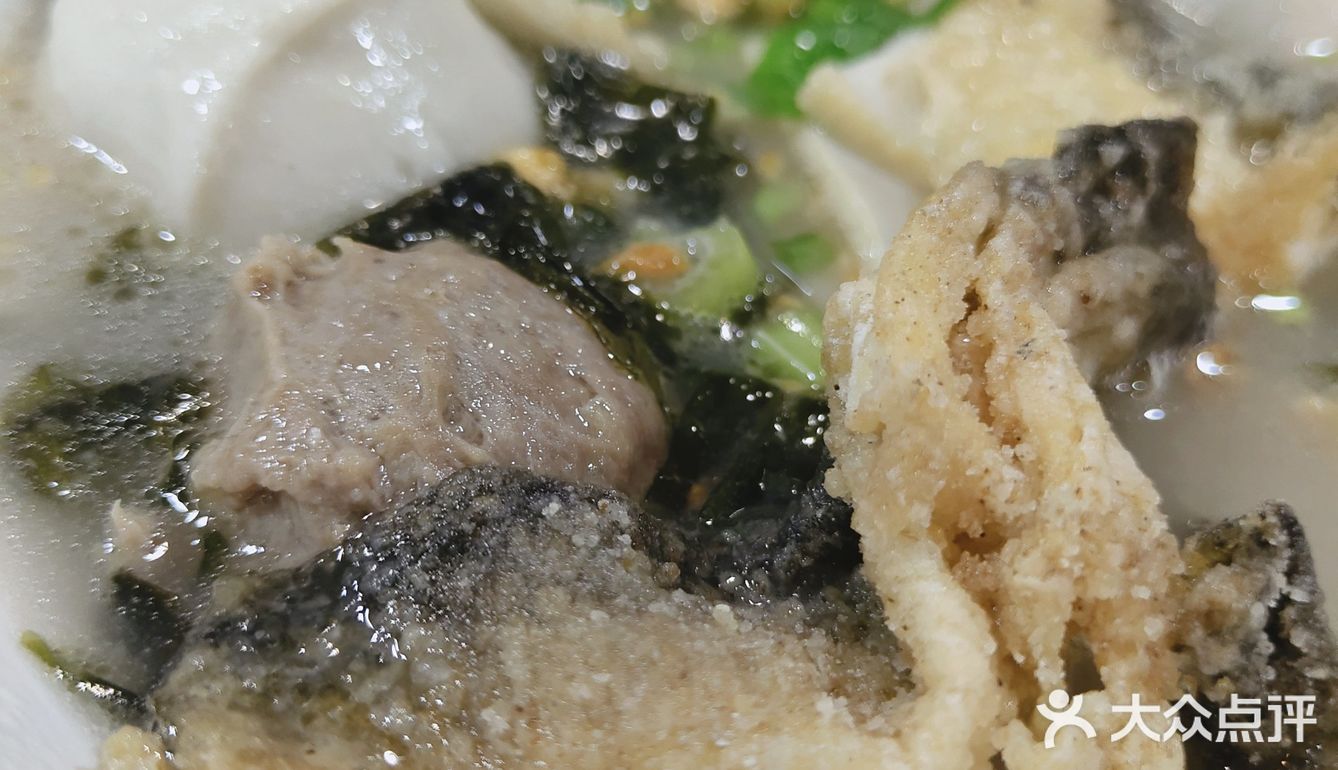 后来说没有粉换了个面(面是咸水面)，还不错，我比较喜欢