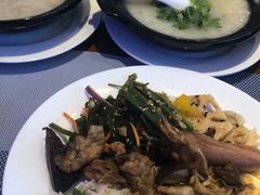 砂锅粥-凤凰岛度假酒店-海鲜自助餐厅