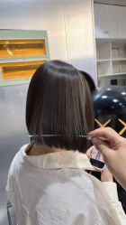 -Tloml salon
