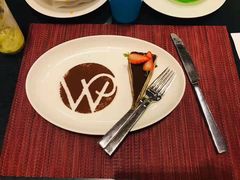 -WOLFGANG PUCK KITCHEN & BAR(迪士尼小镇店)