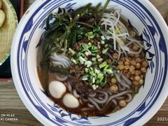 招牌酸辣粉-胡大怪手工酸辣粉(安亭店)
