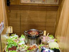 -独食火锅·半米屋台(直营总店)