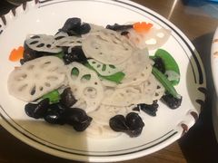 -湘聚缘湘菜馆(斜土路店)
