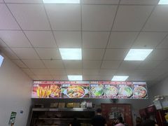 -二钢串叔麻辣烫(华龙大厦店)