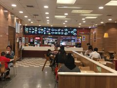 大堂-魏家凉皮(长缨东路店)