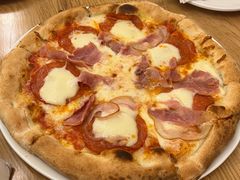 -城市大道红炉披萨烘焙坊