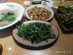 -易老九江湖菜(北滨一路店)