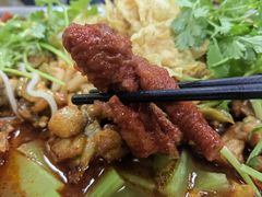 -在巷子里的烤肉店·螺蛳粉烤鱼·牛蛙(和美城店)