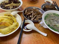 牛肉馄饨-草桥清真牛肉锅贴扁食店
