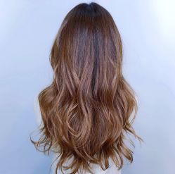 -PE SALON