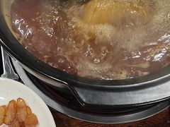 -陆记牛庄·碳锅龙虾烧烤(爱上花园店)